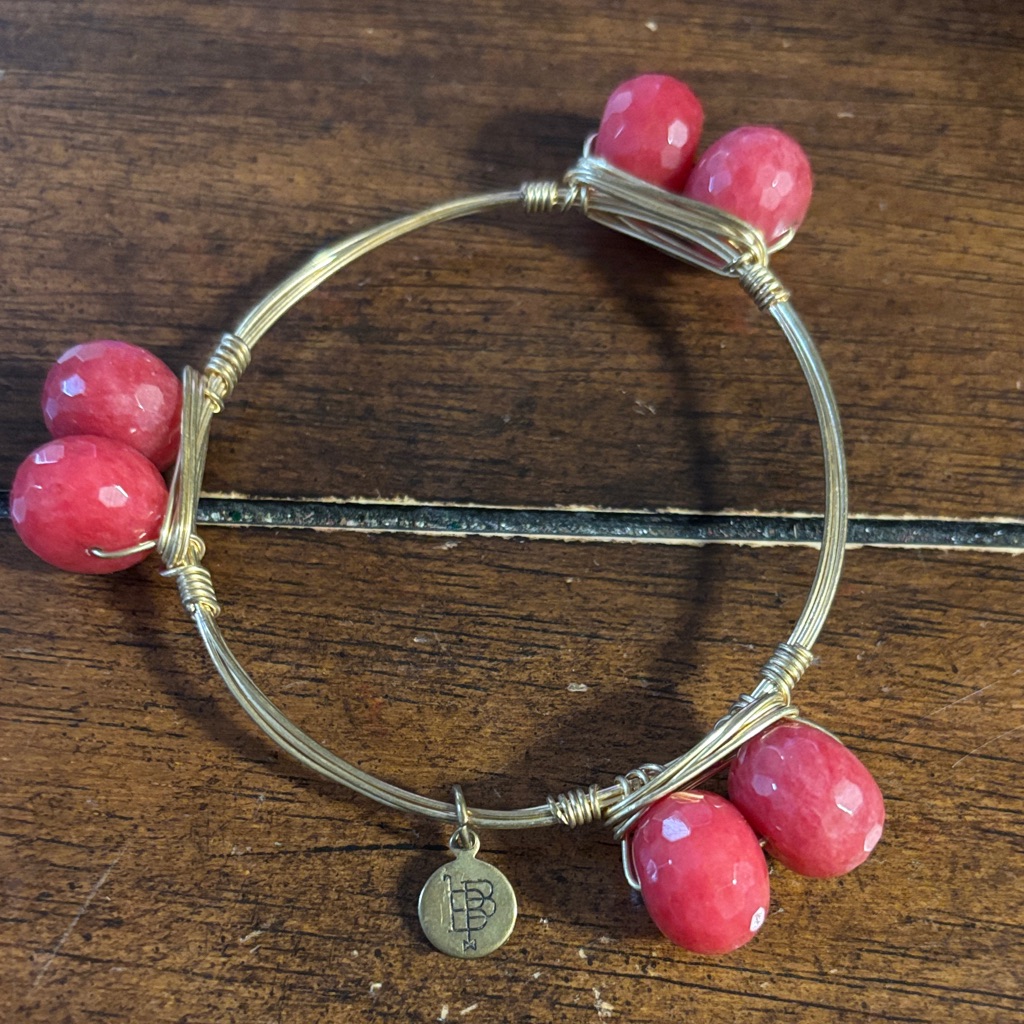 Bourbon And Bowties Gold Bracelet With Pink Beads 10$